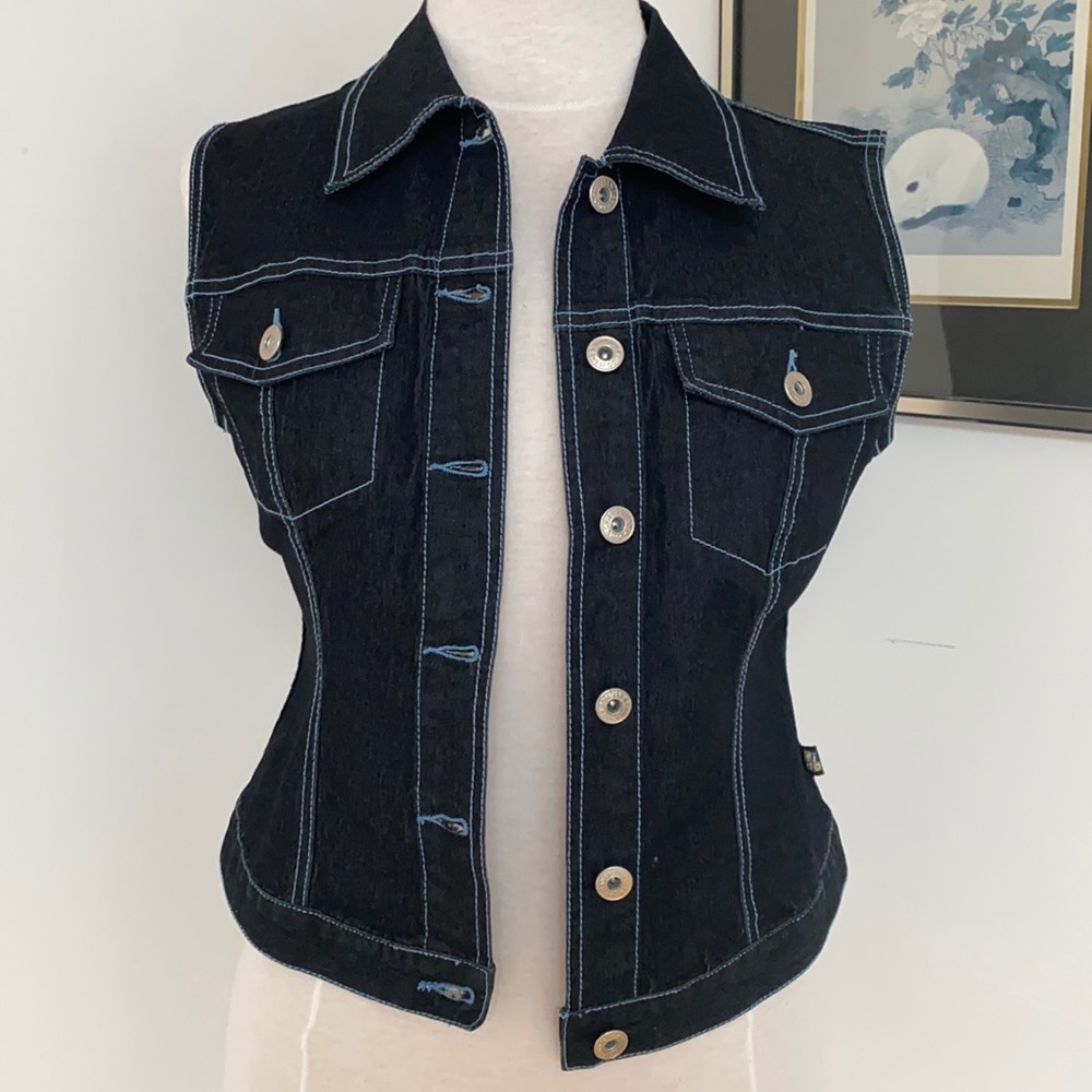 Jean Sleeveless Jacket